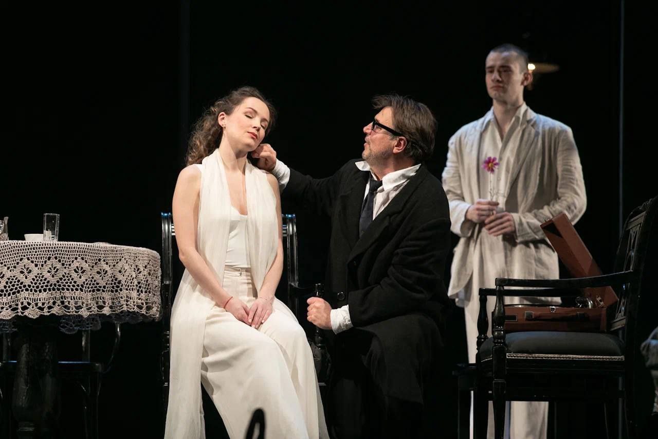 если бы знать спектакль комиссаржевской отзывы. если бы знать спектакль комиссаржевской отзывы. лучик режиссер театра. спектакль театр комиссаржевской. если бы знать спектакль комиссаржевской отзывы.