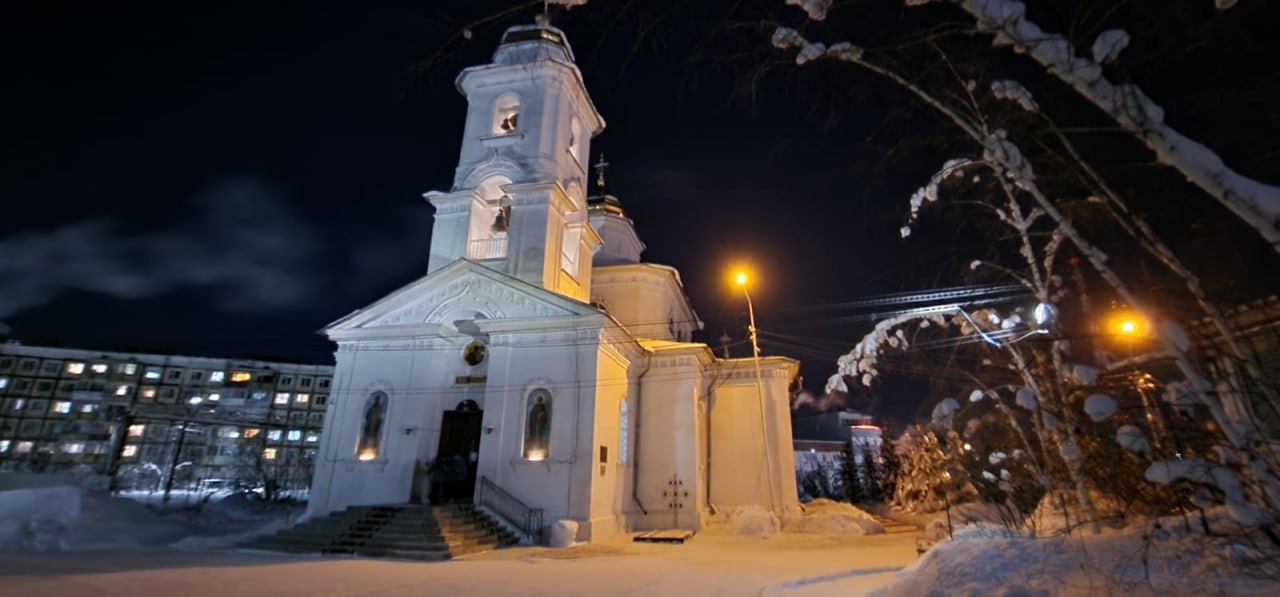 Никольский собор ночью Омск