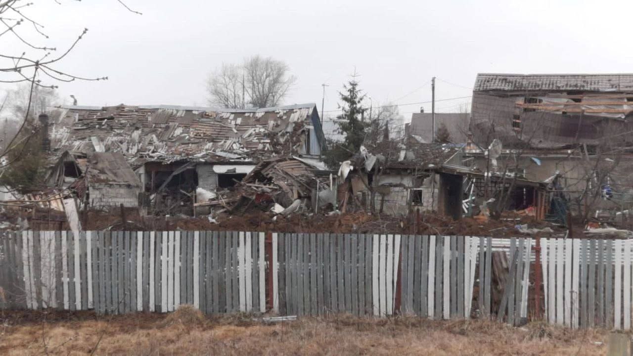 От взрыва беспилотника в Тульской области пострадали также частные жилые дома &mdash; Публикация на TGStat">



