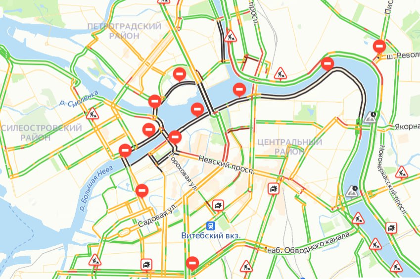 Ограничение движения в СПБ.