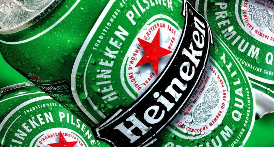 61 product. Реклама Хайнекен Зеро. Heineken лимонад. Кристиан Хейнекен. Heineken флаги.