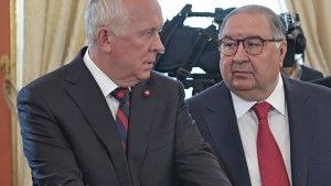Кто сбросил с лестницы миллиардера Зеленова?  &laquo;Ледовый дворец Путина&raquo;, семья Чемезова и Алишер Усманов &mdash; Публикация на TGStat">



