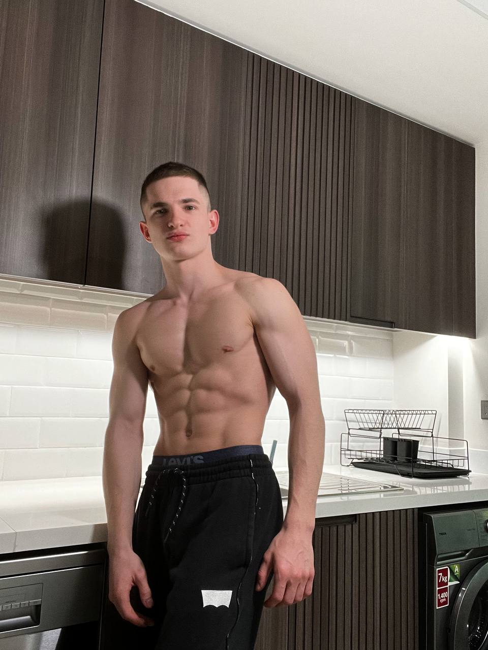 Post 7505 — MILANA PETROVA (milanapetrovaqueen)