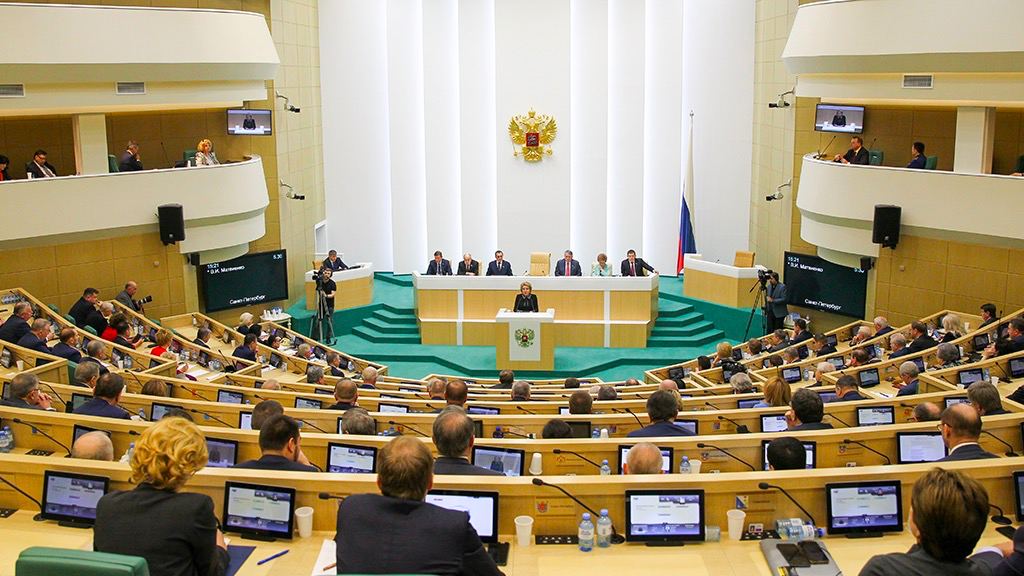 журавлев сенатор совет федерации. законодательная власть севастополя. совфед одобрил изменение границ санкт-петербурга. мобилизация частичная в госдуме рф. сенатор николай журавлев фото.