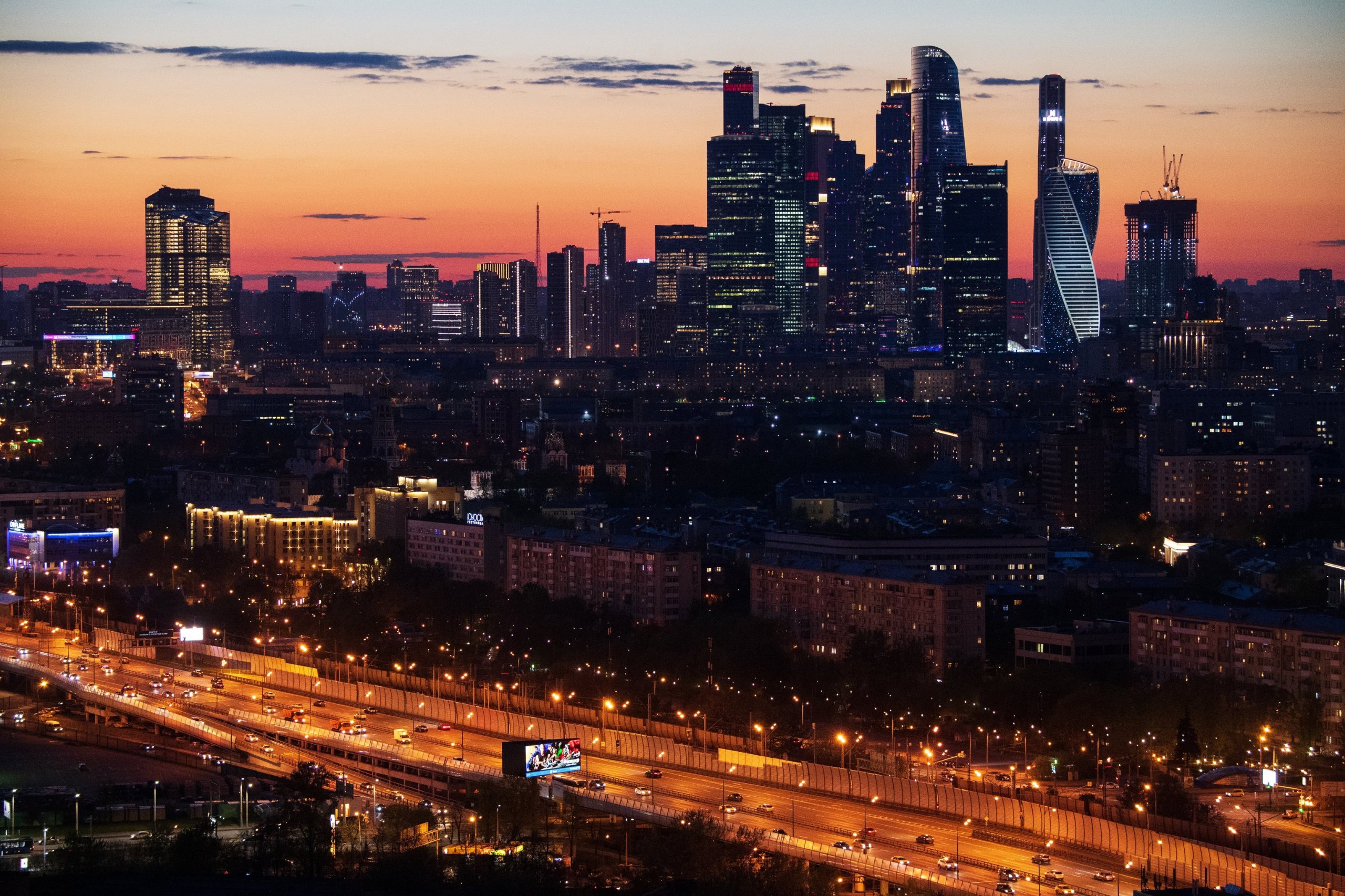 Москва становится центром. Москва Сити 2022. Москва Сити сейчас 2022. Вид на Москву с Москва Сити. Москва Сити 2022 виды.